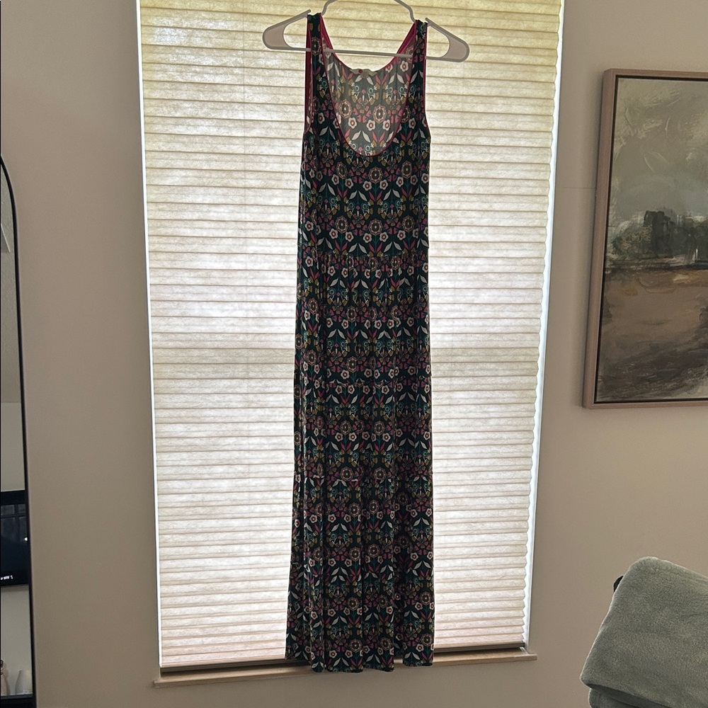Sleeveless Patterned Maxi Dress - Black with Multicolor Print